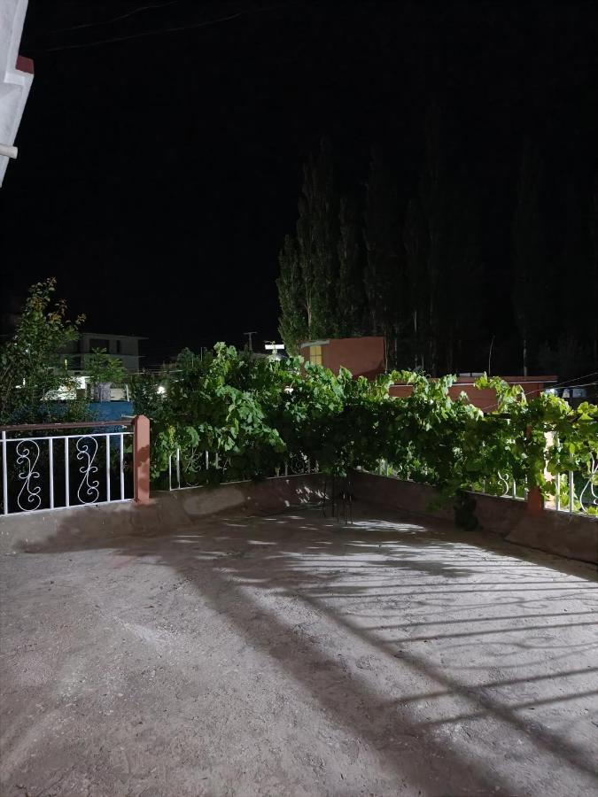 Taaj Residence Скарду Екстериор снимка
