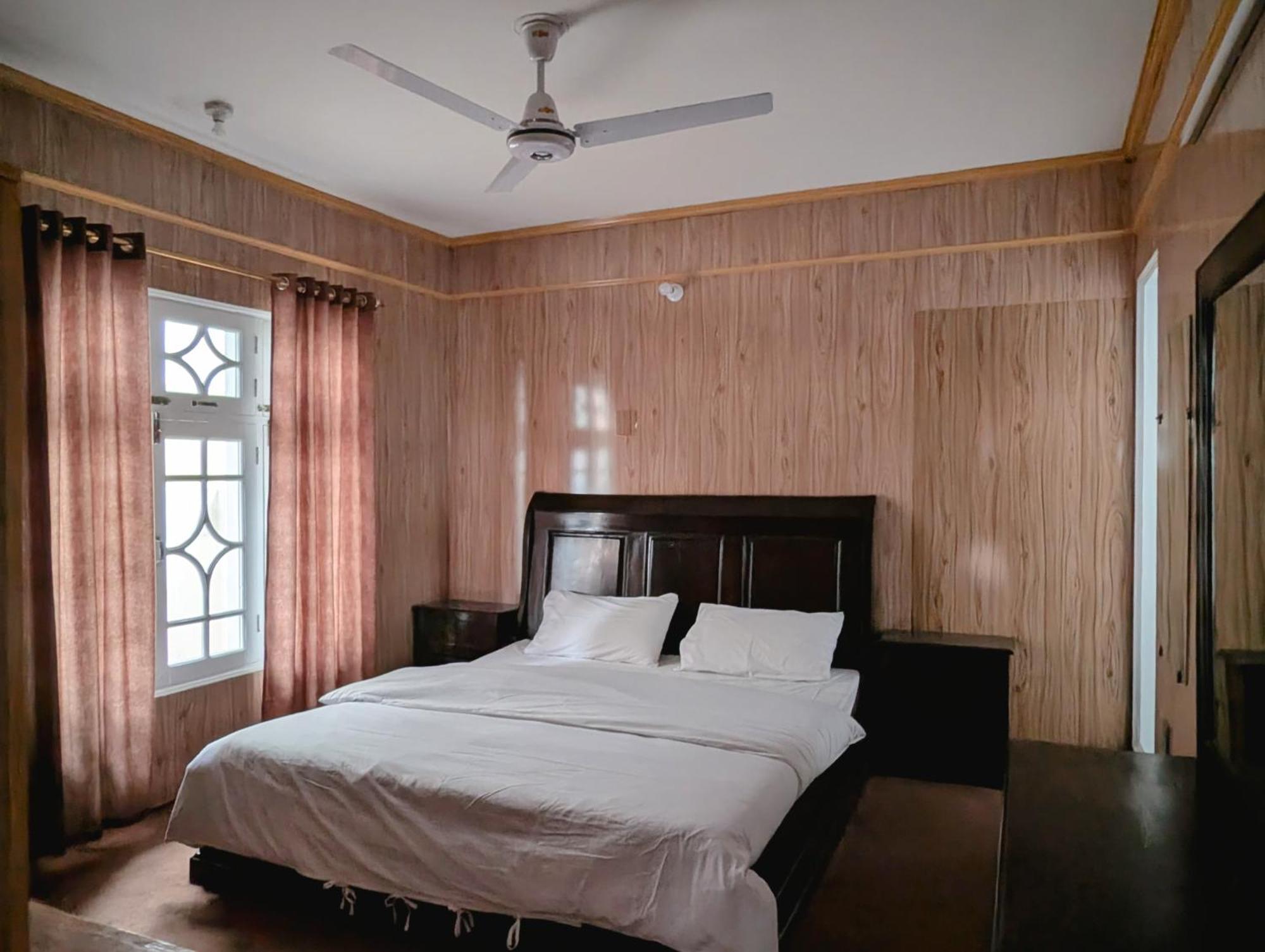 Taaj Residence Скарду Екстериор снимка